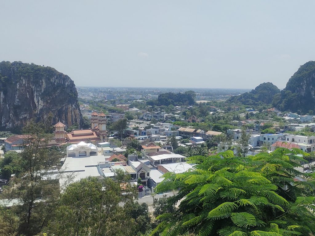 Мраморные горы в Дананге