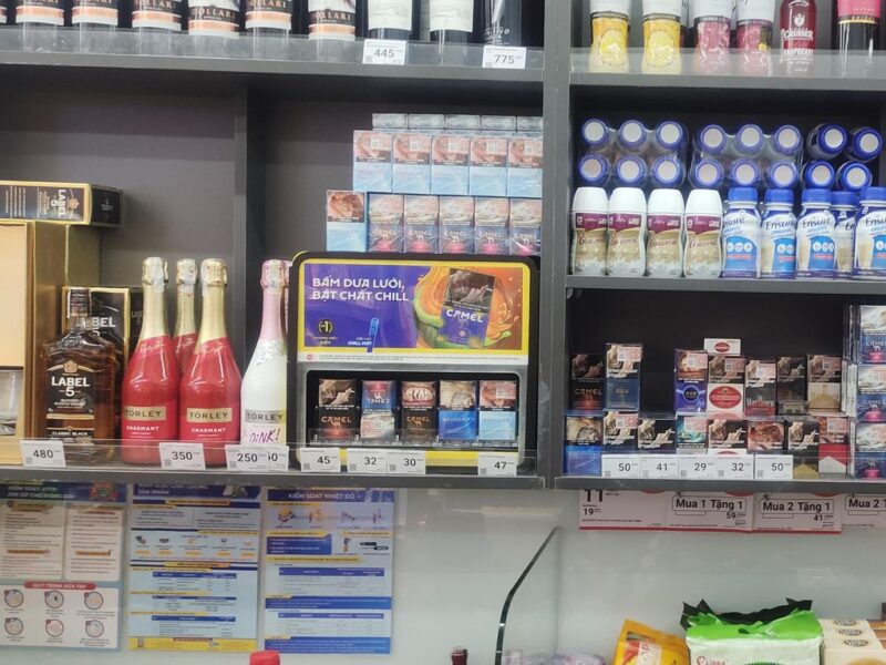 Какие деньги брать во Вьетнам: полный финансовый гид для туриста из России 2025