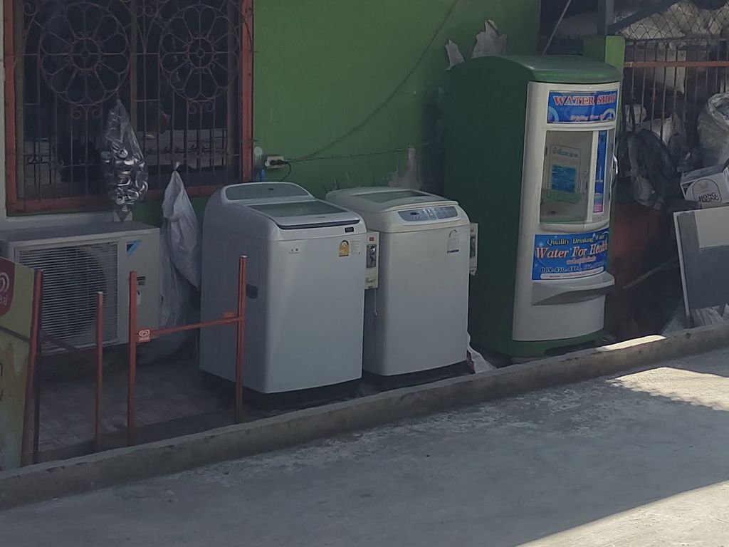 Прачечный дзен: почему в Лаосе стиралки носят броню, а в Бангкоке – нет?