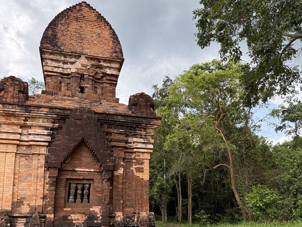 Забытая цивилизация Вьетнама: Путешествие в святилище Мишон — место, где боги потеряли головы